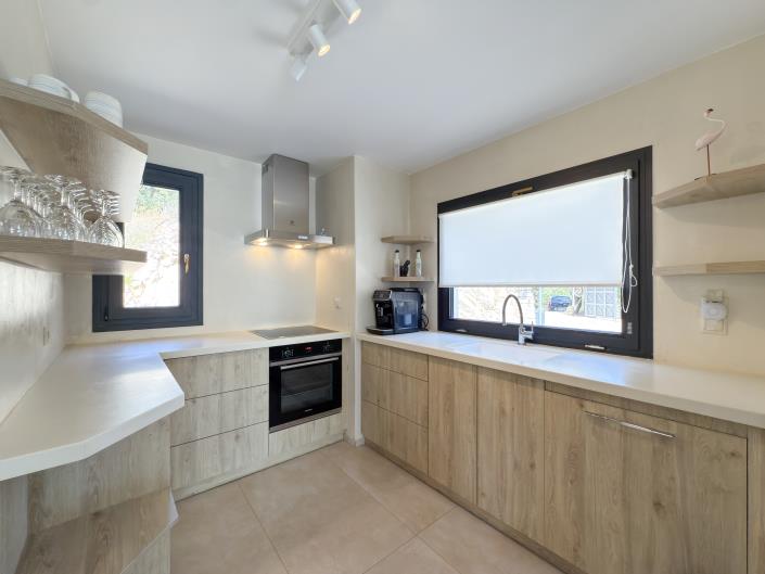 Image No.28-3 Bed Villa for sale