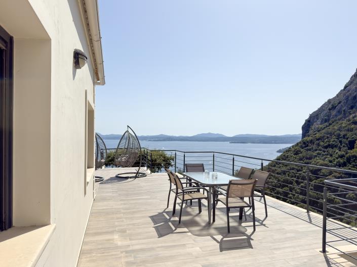 Image No.2-3 Bed Villa for sale