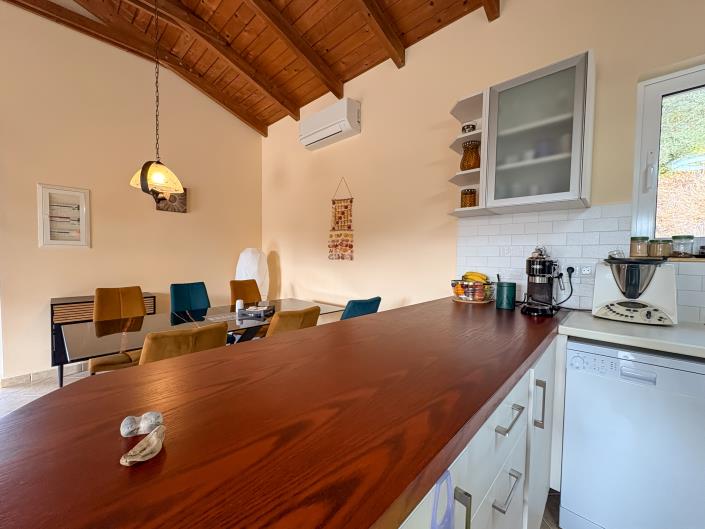 Image No.14-3 Bed House for sale