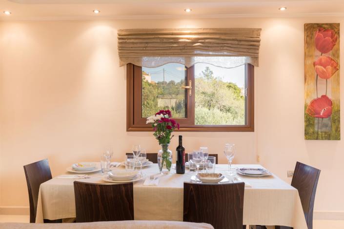 Image No.24-4 Bed Villa for sale