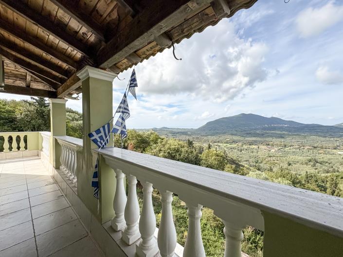 Image No.11-Villa de 4 chambres à vendre à Mesoggi