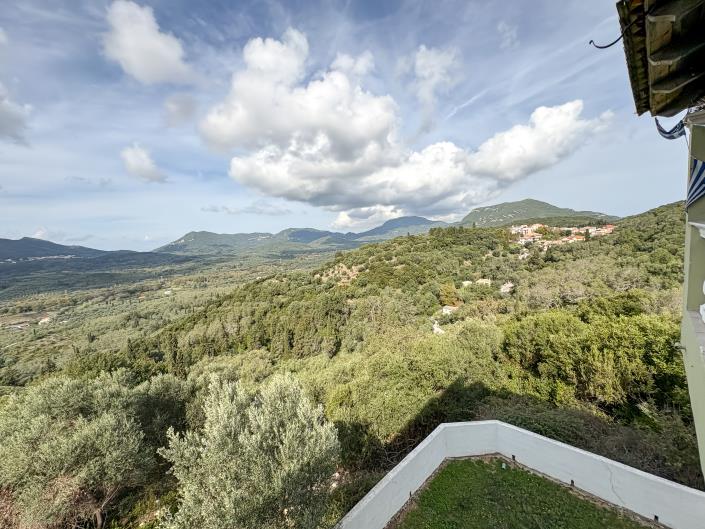 Image No.14-Villa de 4 chambres à vendre à Mesoggi