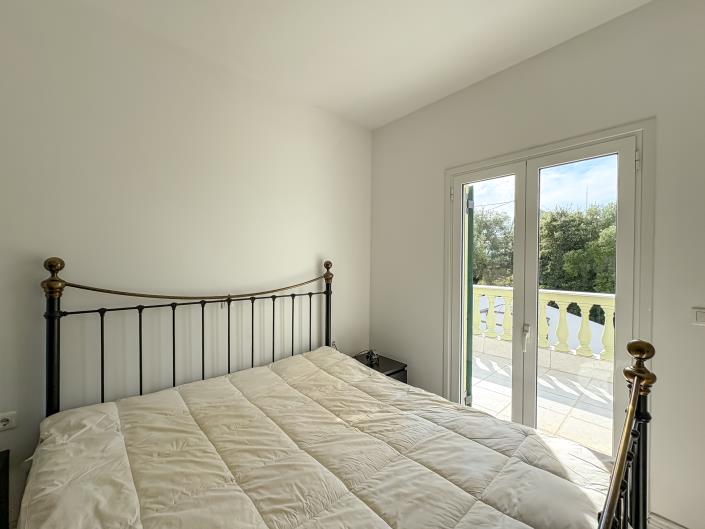 Image No.16-Villa de 4 chambres à vendre à Mesoggi