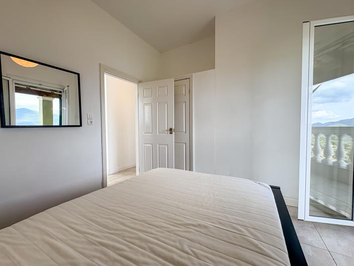 Image No.25-Villa de 4 chambres à vendre à Mesoggi