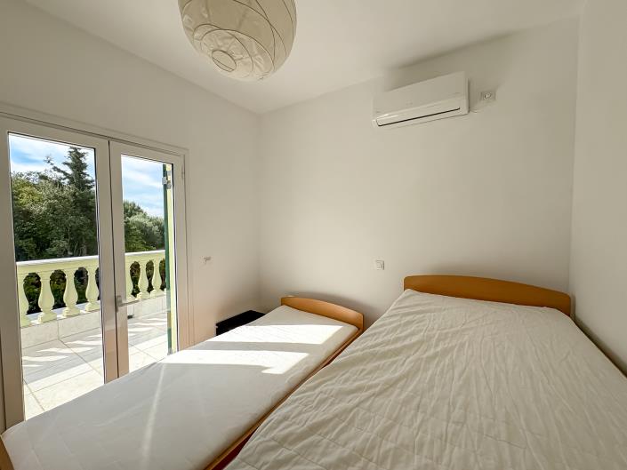 Image No.38-Villa de 4 chambres à vendre à Mesoggi