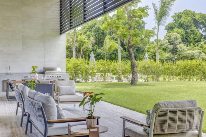 Image No.2-4 Bed House/Villa for sale