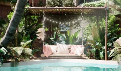 5-apartamentos-chuckun-lagoon-en-vista-cana-vista-exterior-piscina-urban-group