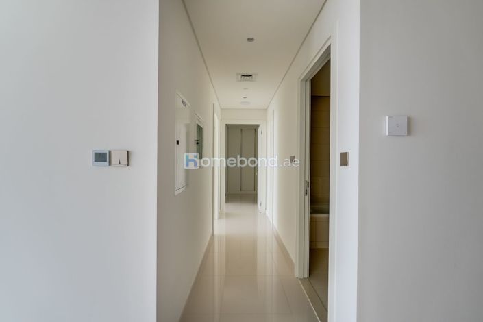 Image No.2-Appartement de 2 chambres à vendre à Dubai