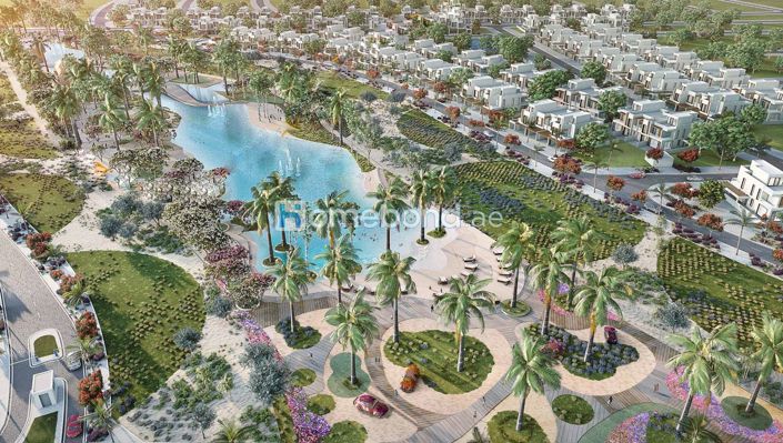 Image No.13-5 Bed Townhouse for sale