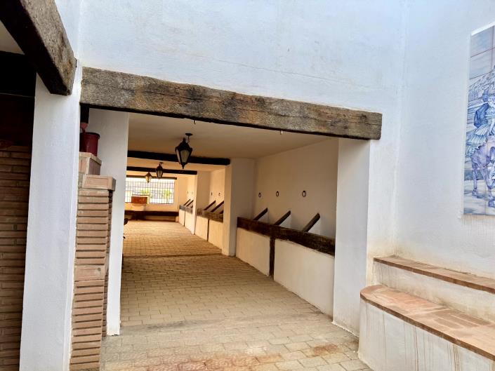 Image No.21-8 Bed Chalet for sale