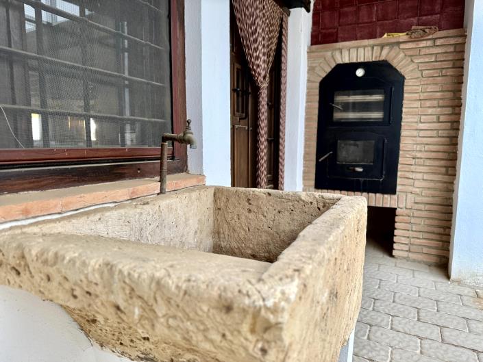 Image No.22-8 Bed Chalet for sale