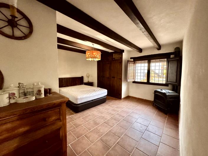 Image No.42-8 Bed Chalet for sale