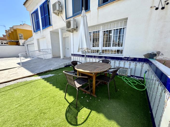 Image No.15-Jumelé de 4 chambres à vendre à Calabardina