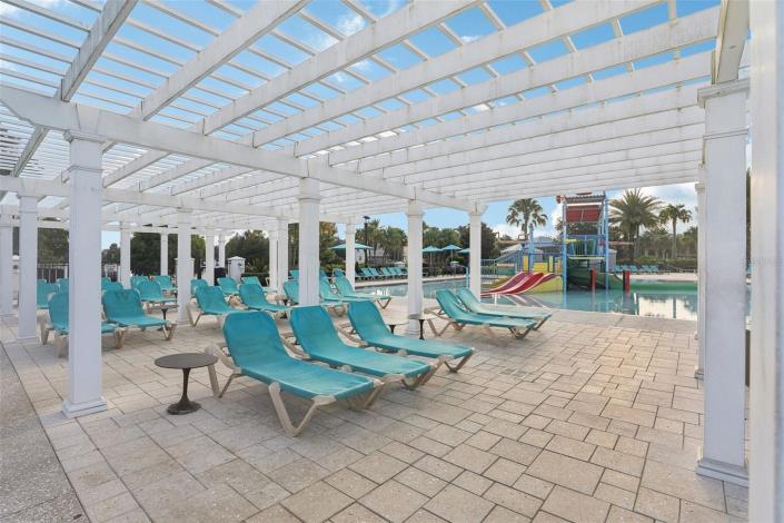 Image No.7-5 Bed Townhouse for sale