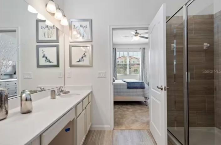 Image No.15-12 Bed House for sale