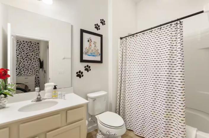 Image No.20-12 Bed House for sale