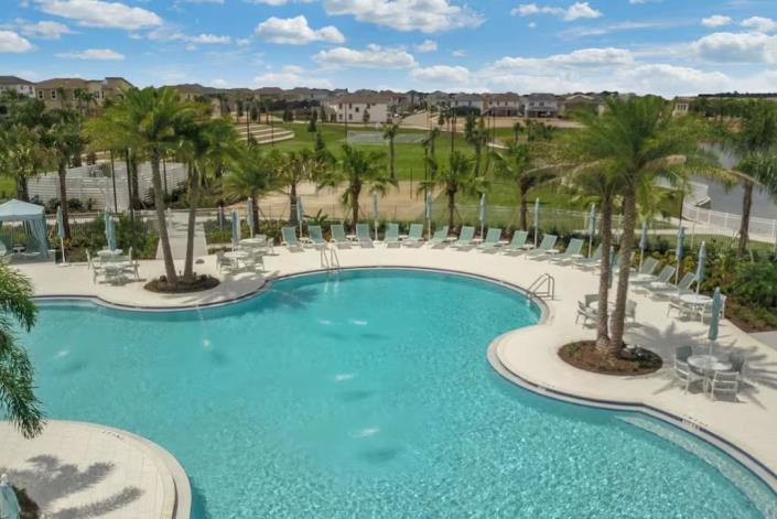 Image No.5-9 Bed House for sale