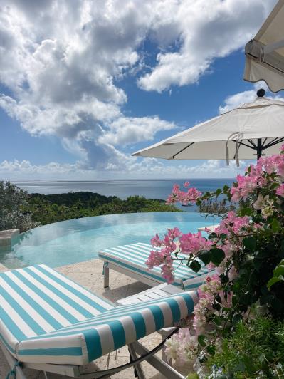 Image No.2-Maison / Villa de 5 chambres à vendre à Jolly Harbour