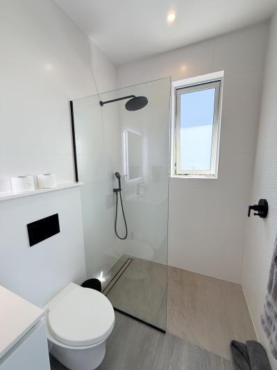 Image No.20-2 Bed Condo for sale