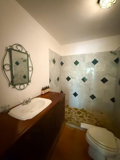 Image No.5-Maison / Villa de 5 chambres à vendre à English Harbour Town