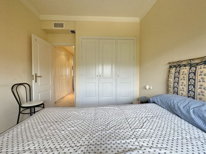 Image No.25-2 Bed Apartment for sale