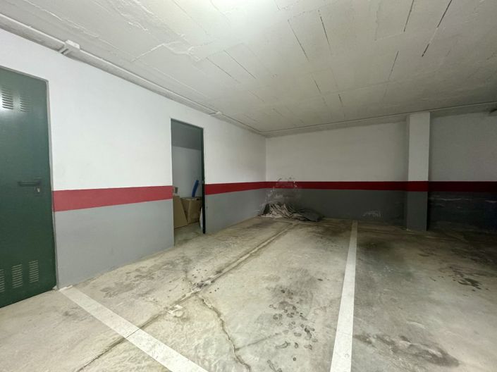 Image No.30-2 Bed Apartment for sale