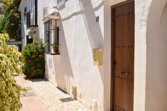 Image No.3-3 Bed Townhouse for sale