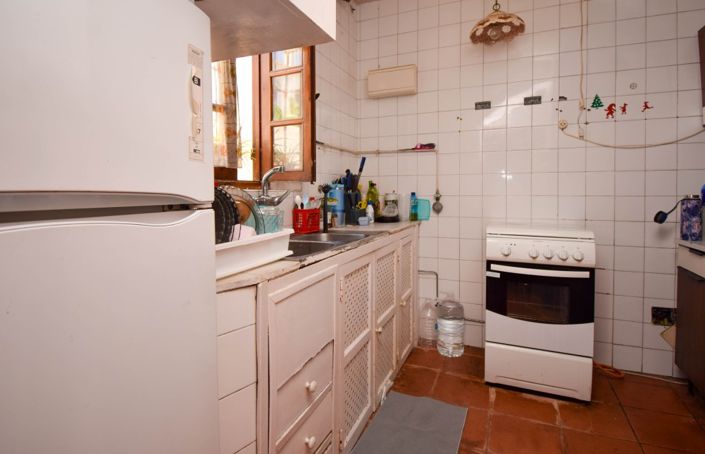 Image No.18-3 Bed Townhouse for sale