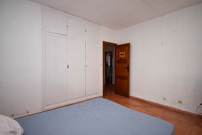 Image No.8-3 Bed Townhouse for sale