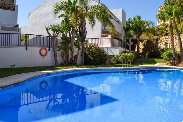 Image No.26-2 Bed Property for sale