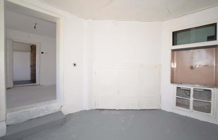 Image No.32-2 Bed House for sale