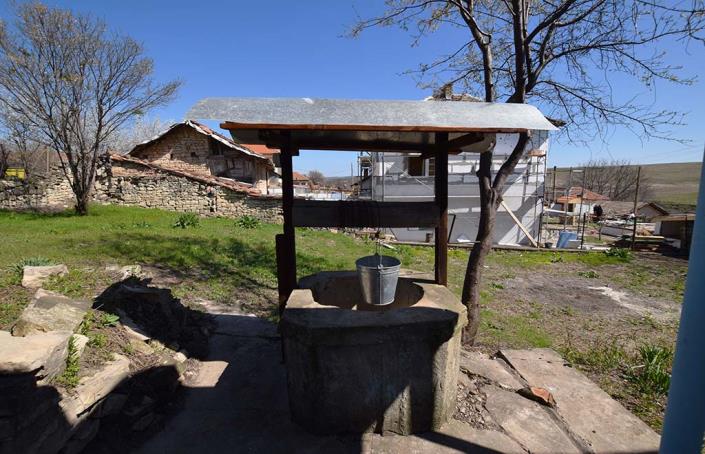 Image No.35-2 Bed House for sale