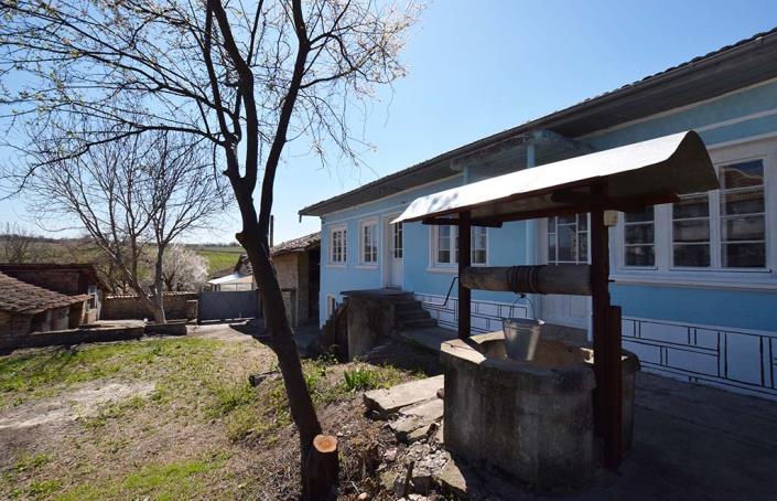 Image No.37-2 Bed House for sale