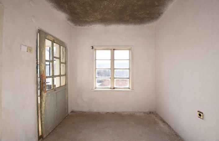 Image No.26-2 Bed House for sale