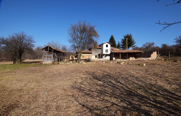 Image No.45-2 Bed House for sale