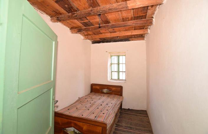 Image No.19-3 Bed House for sale