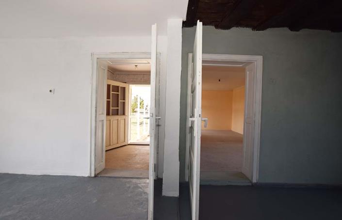 Image No.17-2 Bed House for sale