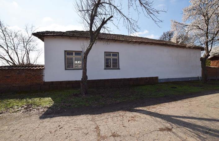 Image No.42-2 Bed House for sale