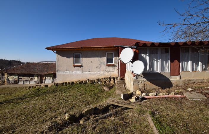 Image No.9-3 Bed House for sale