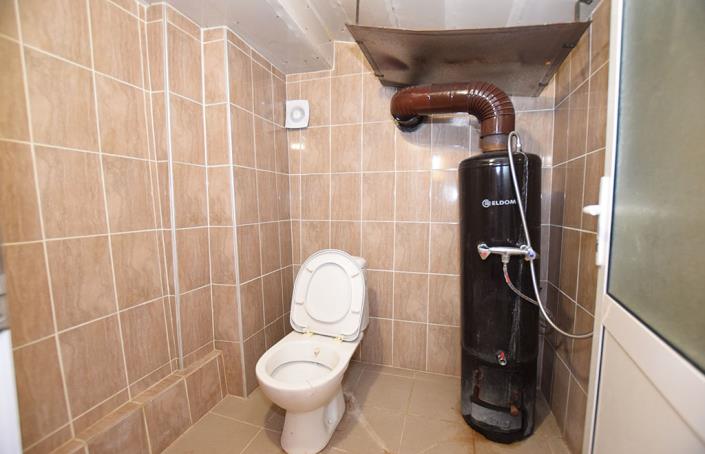 Image No.19-3 Bed House for sale