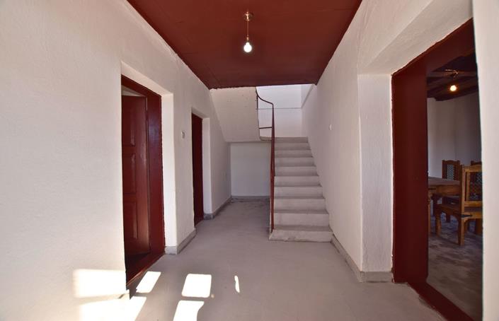 Image No.8-3 Bed House for sale
