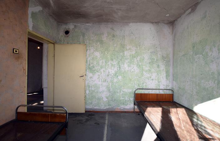 Image No.17-3 Bed House for sale