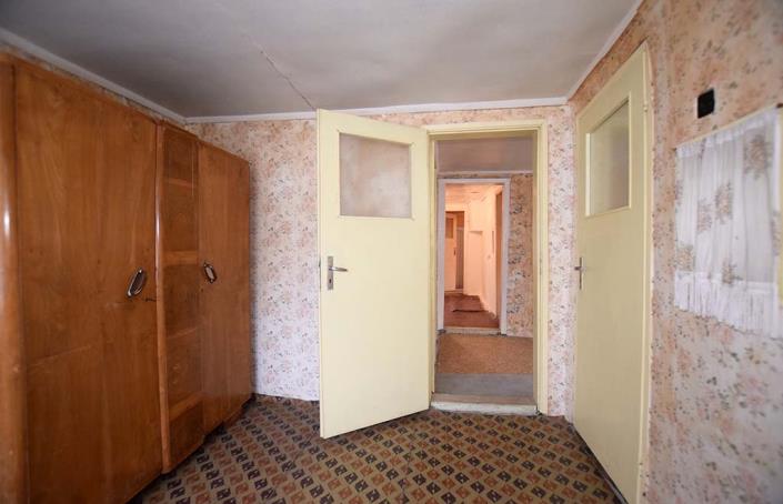 Image No.19-3 Bed House for sale