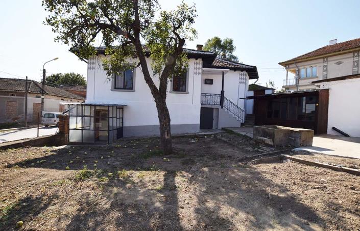 Image No.8-3 Bed House for sale