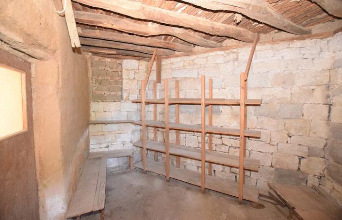 Image No.19-3 Bed House for sale