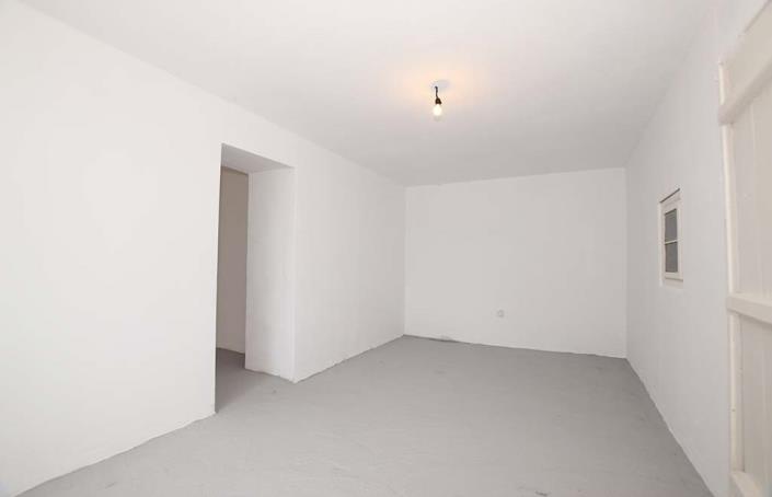 Image No.16-2 Bed House for sale