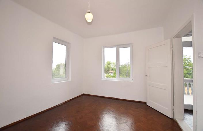 Image No.31-2 Bed House for sale