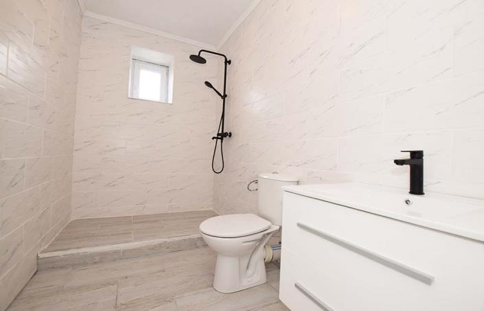 Image No.39-2 Bed House for sale