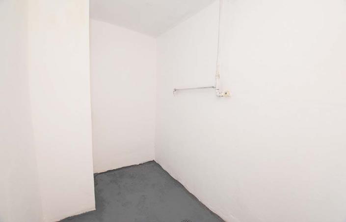 Image No.31-3 Bed House for sale