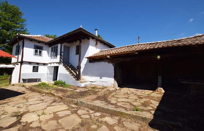 Image No.8-3 Bed House for sale